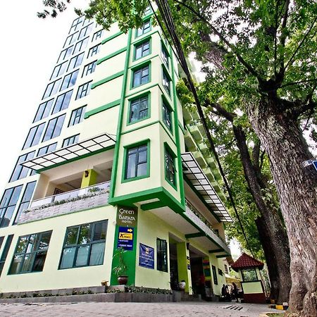 Green Batara Hotel Bandung Esterno foto