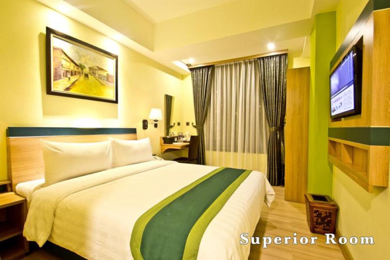 Green Batara Hotel Bandung Esterno foto