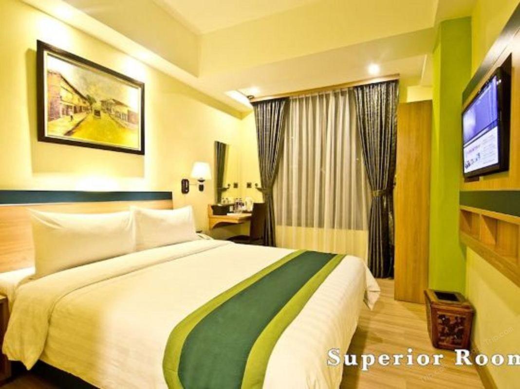 Green Batara Hotel Bandung Esterno foto