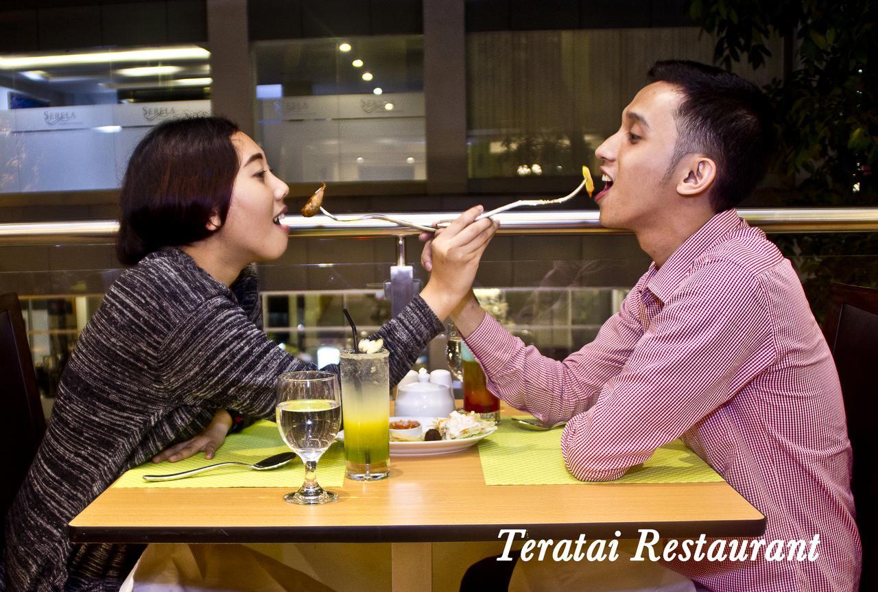Green Batara Hotel Bandung Esterno foto