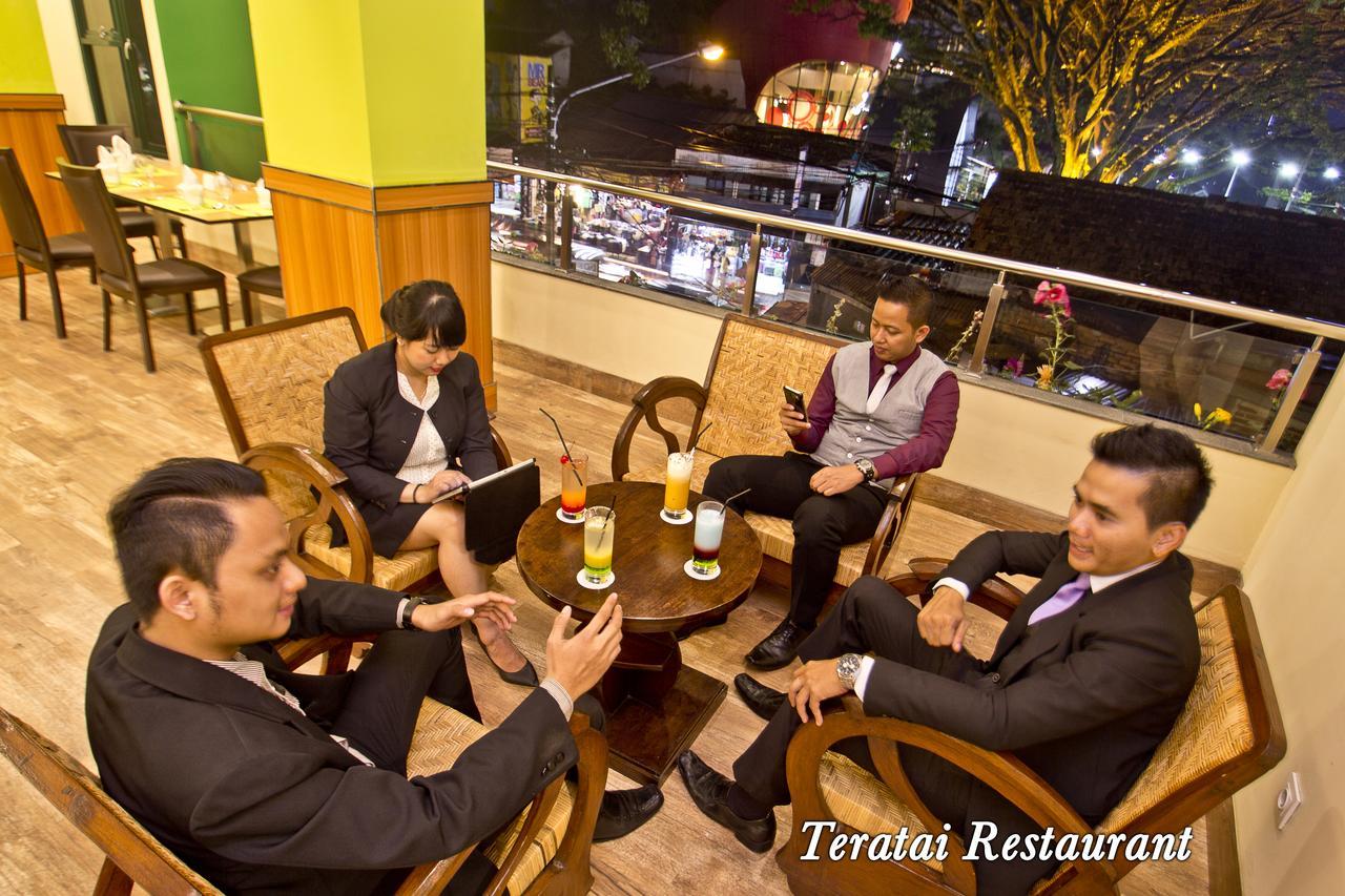 Green Batara Hotel Bandung Esterno foto