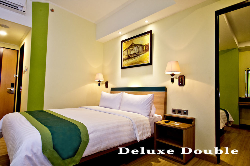 Green Batara Hotel Bandung Esterno foto