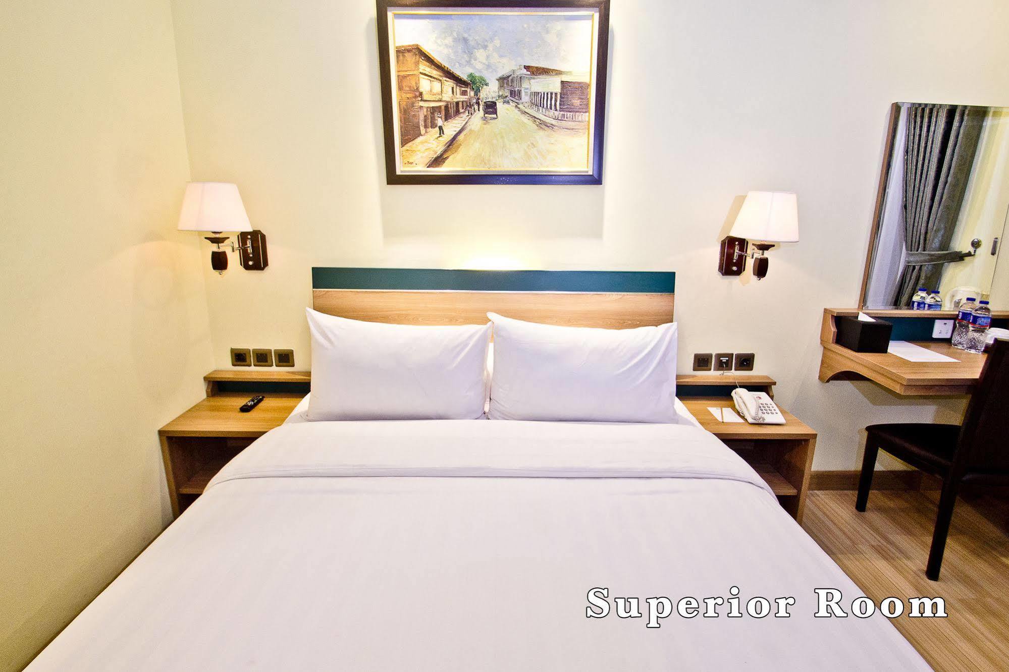 Green Batara Hotel Bandung Esterno foto